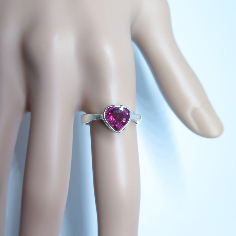 Miniature : Natural Tourmaline heart Rubelite (Rubellite) 925 Silver / Gold/ Platinum ring