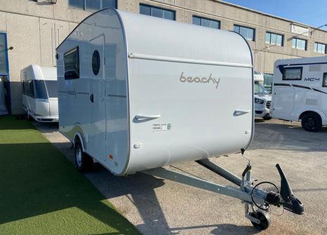 Hobby Beachy 420 portada.jpeg