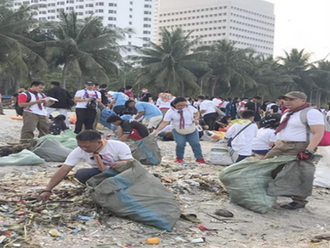 San Juan City Science High School Boy Scouts Help Clean Up the Dolomite Beach