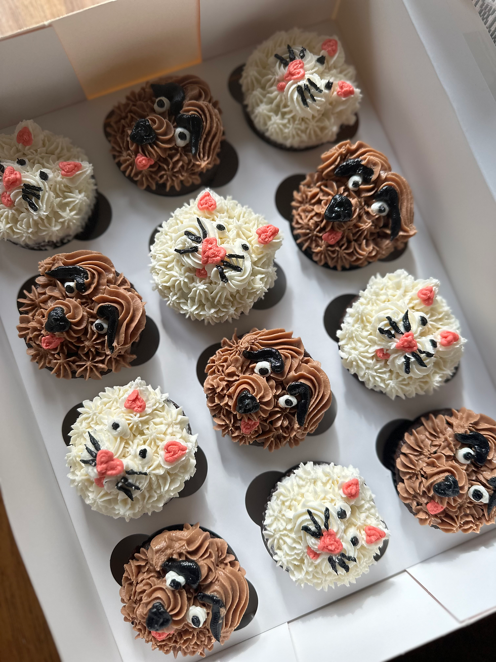 Thumbnail: Custom cupcakes (1 dozen)