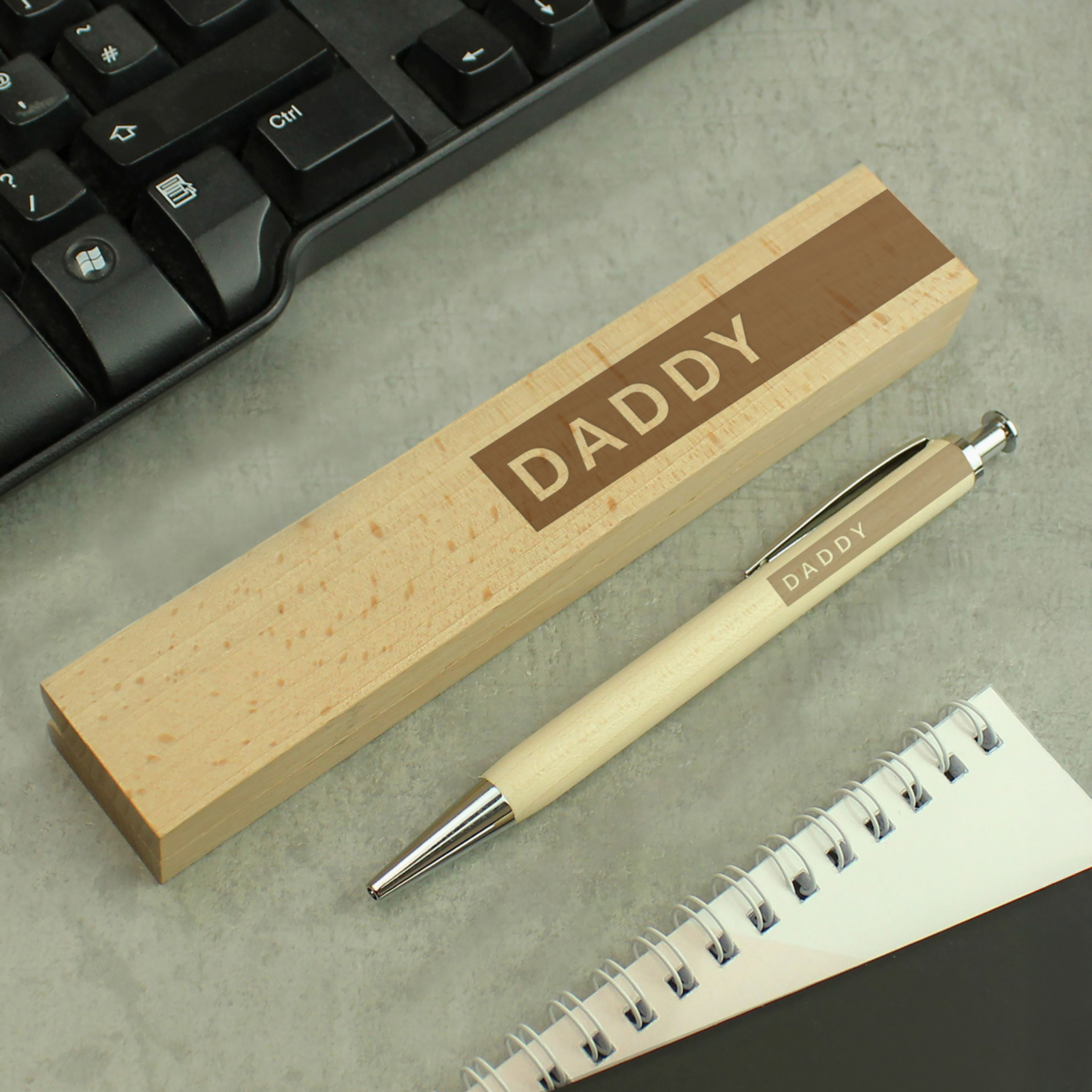 Personalised wooden pen and box set with customised name