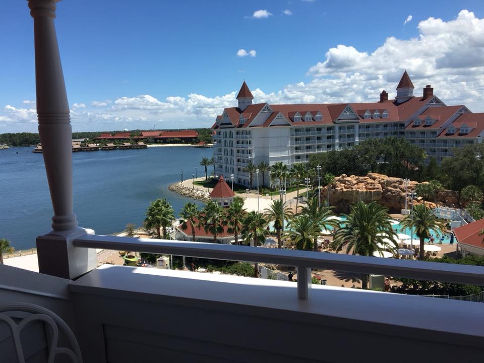 How to do Disney with a Group