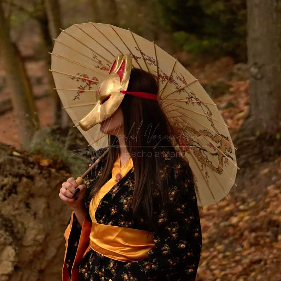 Miniatura: Máscara kitsune dorada 