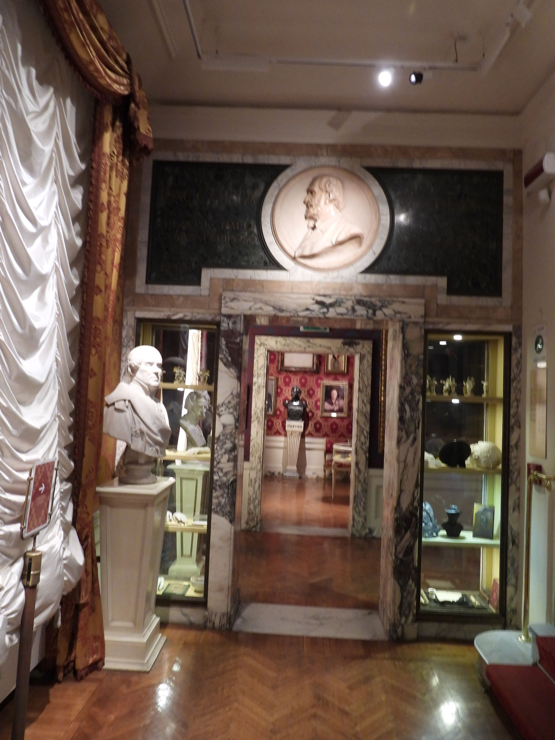 Door and display, La Scala Museum