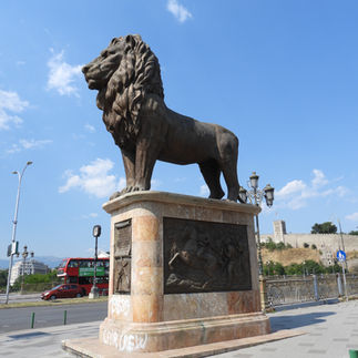 Standing lion monumnet, Skopje
