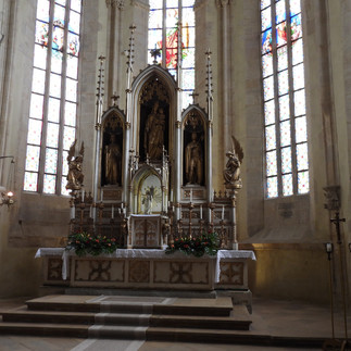 Sanctuary in apse, St Michael's Church, Cluj-Napoca