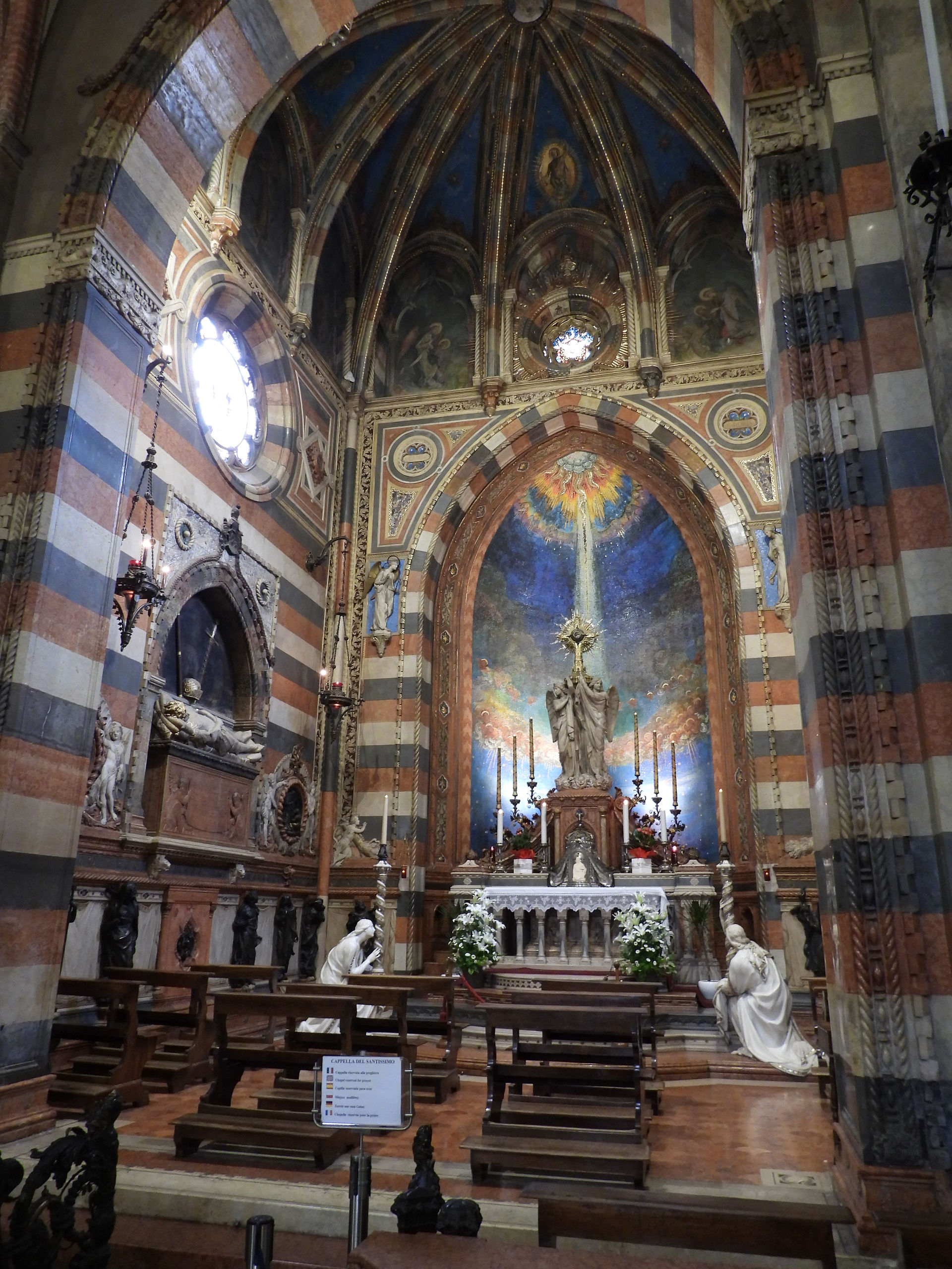 Sacramental altar in side chapel, St Anthony Basilica, Padua