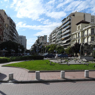 Street scenes from my walking in Thessaloniki