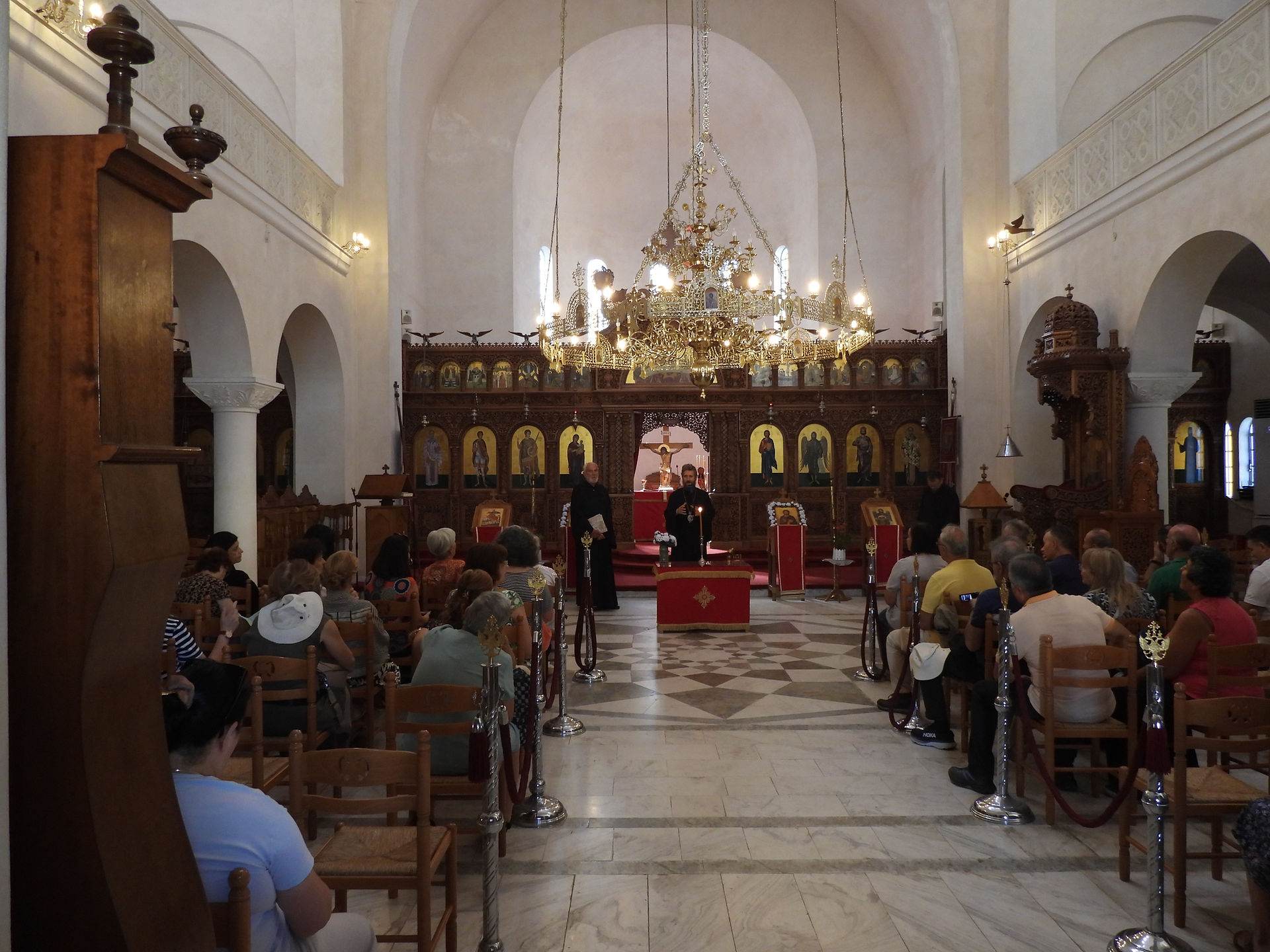 Divine Liturgy underway, St Demetrious Cathedral, Berat