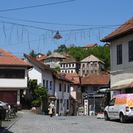 Passing through the town of Tešanj