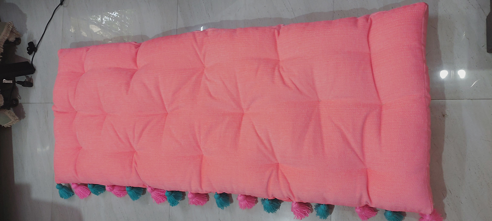 Μικρογραφία: Light Pink Car Seat Topper With Tassels