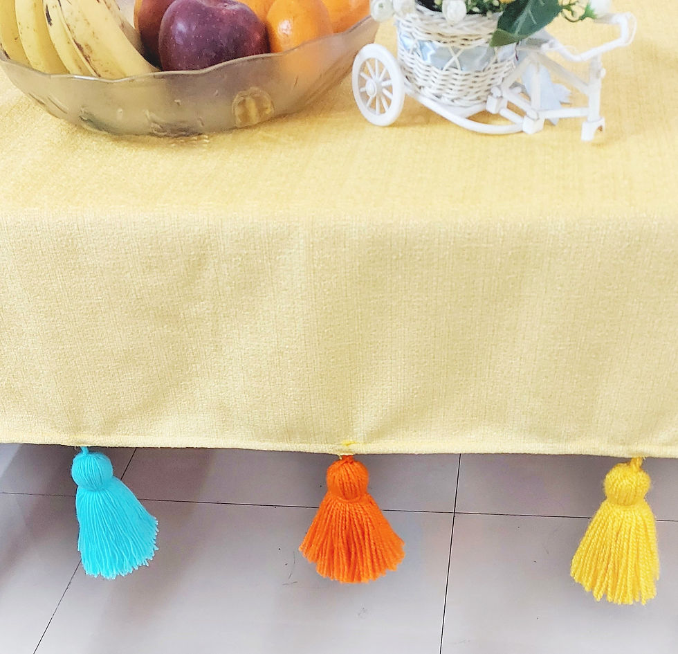 Hình thu nhỏ: Solid Yellow With Multicolored Tassels