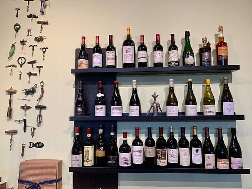 Everyday Wines marquette now wine beer soda wine shops local deals store hours open marquette