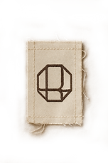 logo_essay_66.png