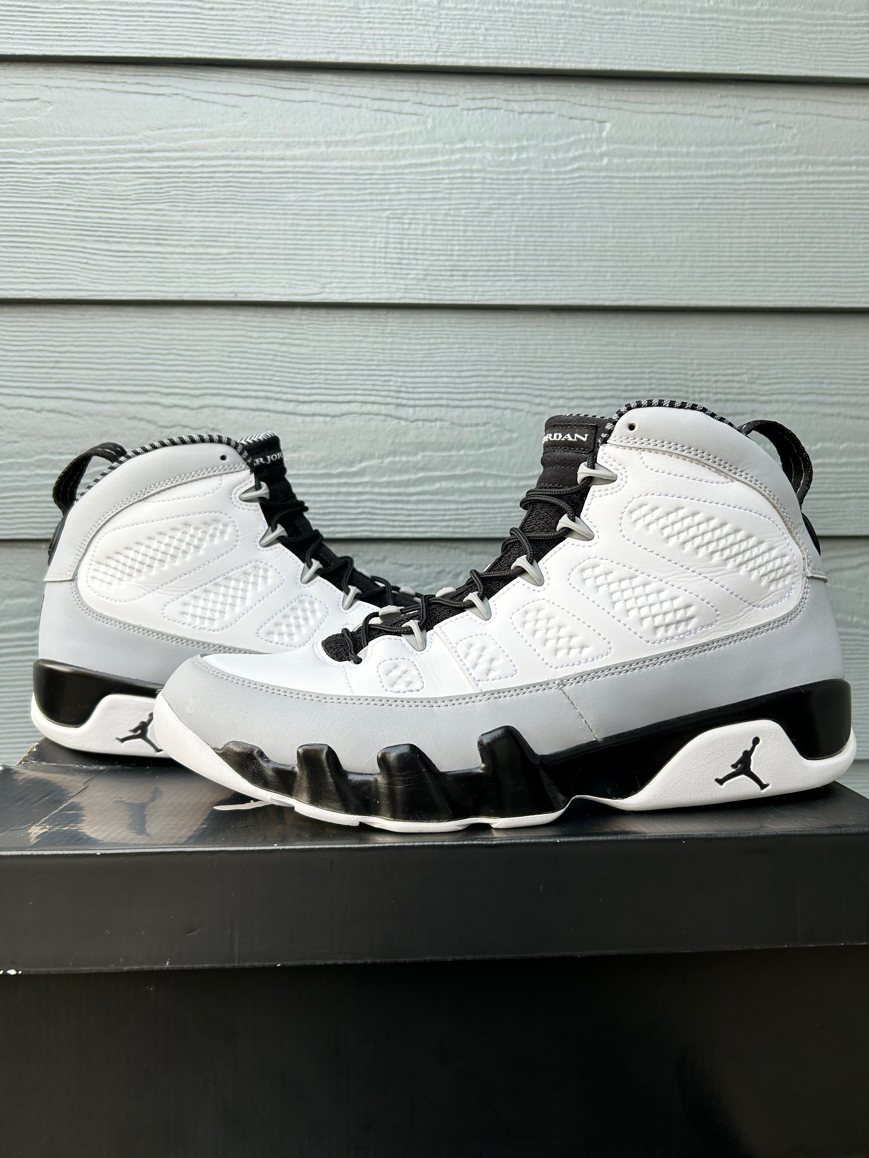 Air jordan 9 "Baron" Size 11