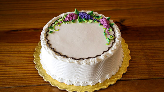 Vanilla Deco with Grape Vines