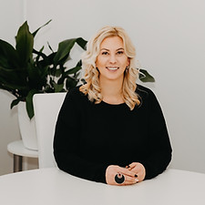 Sanda Kraukle - zvērināta advokāte