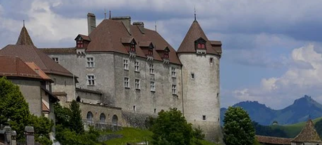 GRUYERE.3.jpg