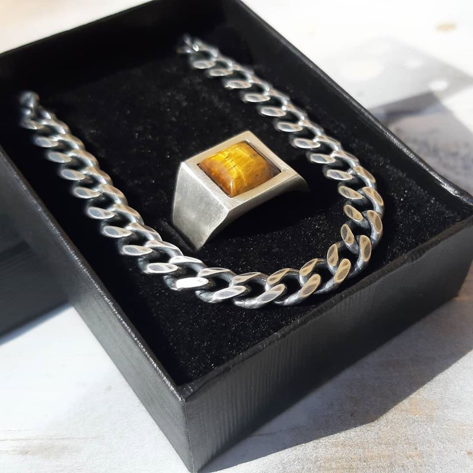 Square Tiger Eye Signet