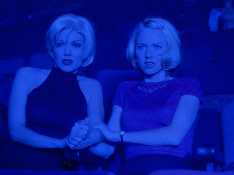 Le protagoniste nel finale di Mulholland Drive