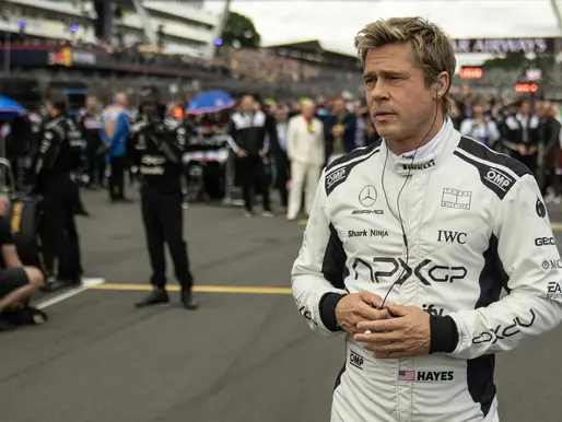 F1 - Il film, la recensione: la fiera dei cliché su ruote