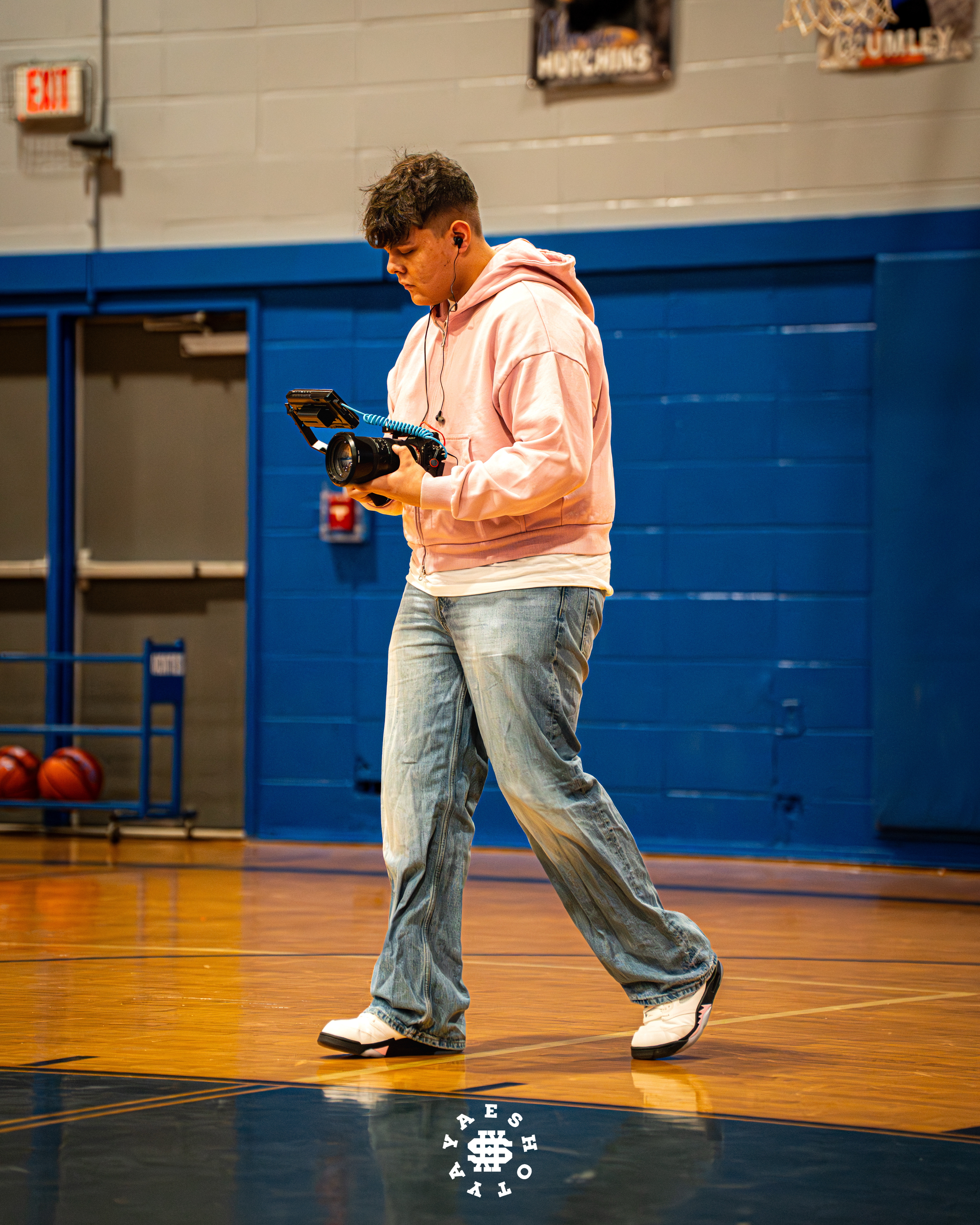 Sal Maciel behind the lens