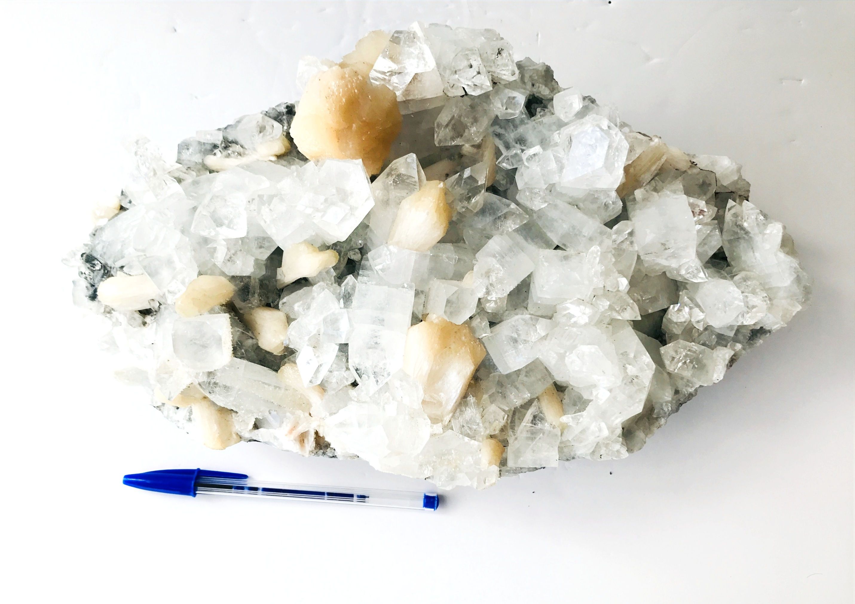 Apophylite // Pierre d'Exception