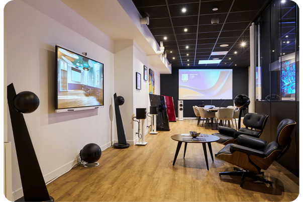 Notre showroom - Système de visioconférences et écrans interactifs