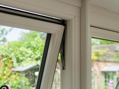 residence-9-windows-feature-6.jpg