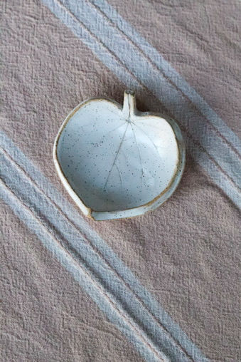 Thumbnail: Leaf Dish