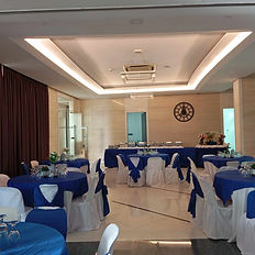 blue and white motif
