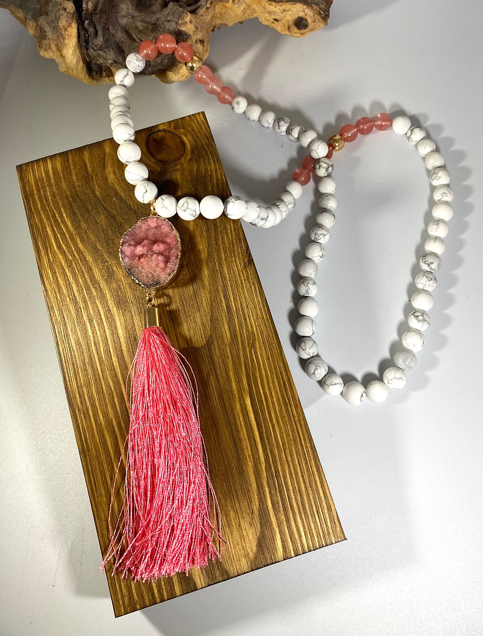 Druzy Stone, Howlite Mala Necklace