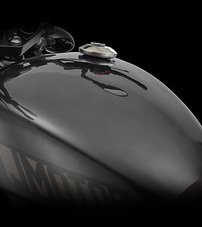 QJMOTOR SRV 125 - Tank.jpg