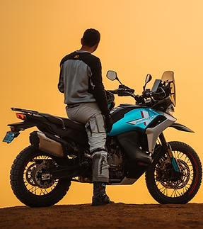CFMOTO 800 MTX - Offroad geparkt (3).png