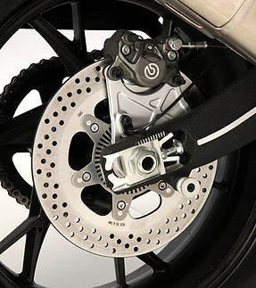 QJMOTOR SRT 900 SX - Bremse hinten.jpg