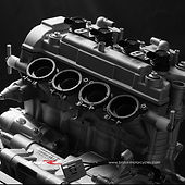 Reihenvierzylindermotor der KOVE 450RR in Detailansicht