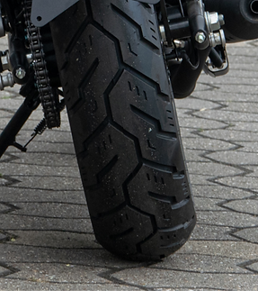 SRV 125 schwarz (5 von 15)_edited.png