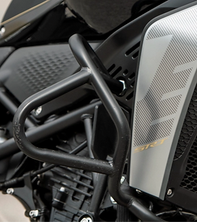 QJMOTOR SRT 700 SX - Front seitlich_edit