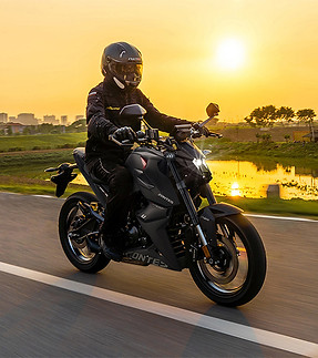 Zontes-menu-moto-125U-840x630-1.jpg