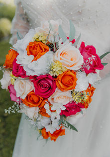 Budget-Bride.com - REAL BRIDES