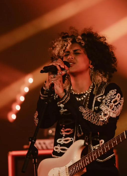 Nxdia performing at The Great Escape. Photographed by @daisylolastudia via @nxdiamusic on Instagram.