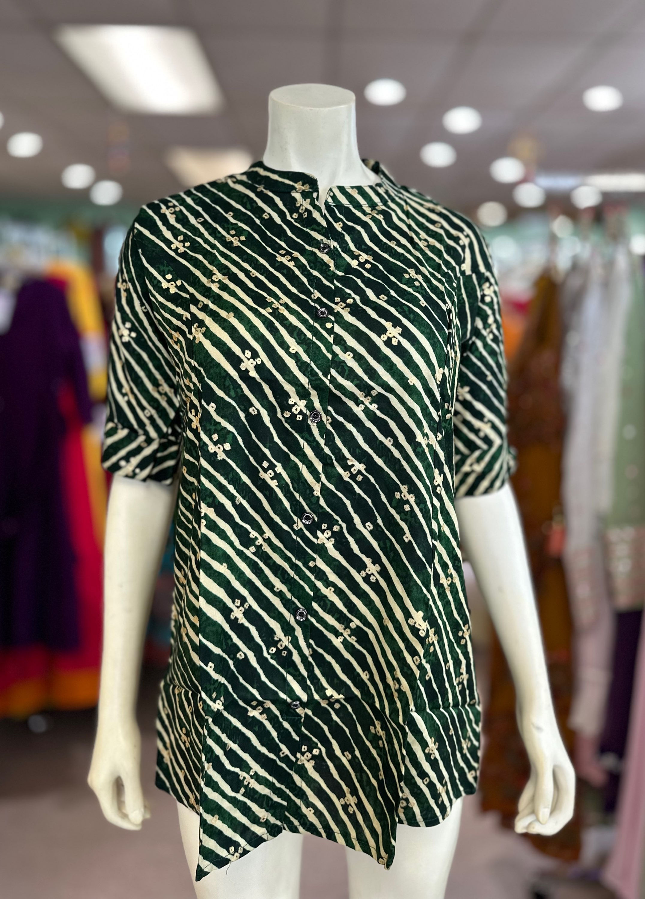 Green Leheryu Short Kurti