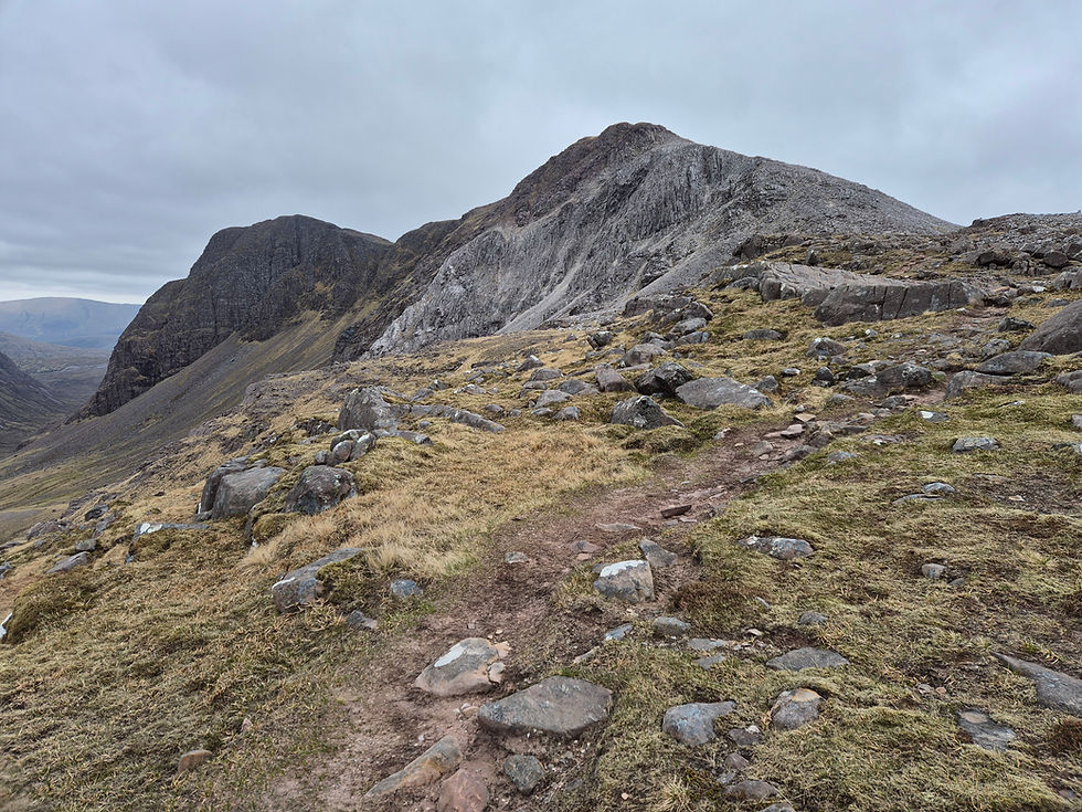 Path to the summit of Sgorr Ruadh