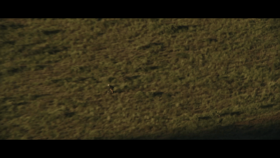 bloom-clip-1m36s-1m38s.gif