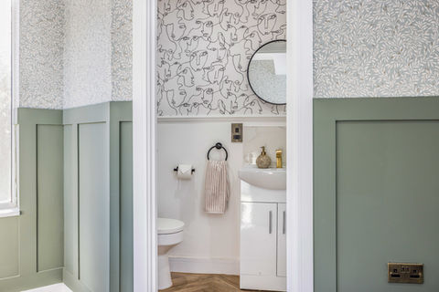 wallpaper ensuite in luxury bedroom