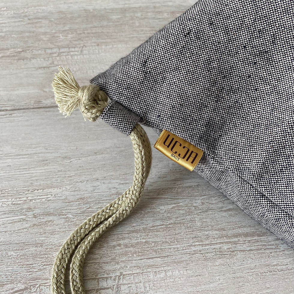 Miniatura: Vista frontal mochila juvenil personalizada