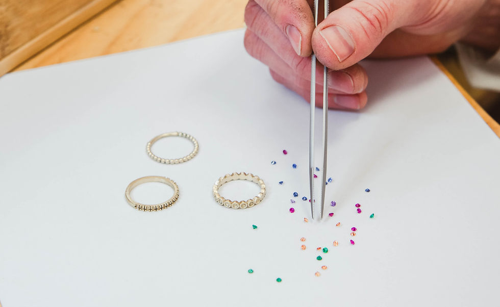 Having fun selection gorgeous sapphires and emeralds for a custom Hula wedding ring!
