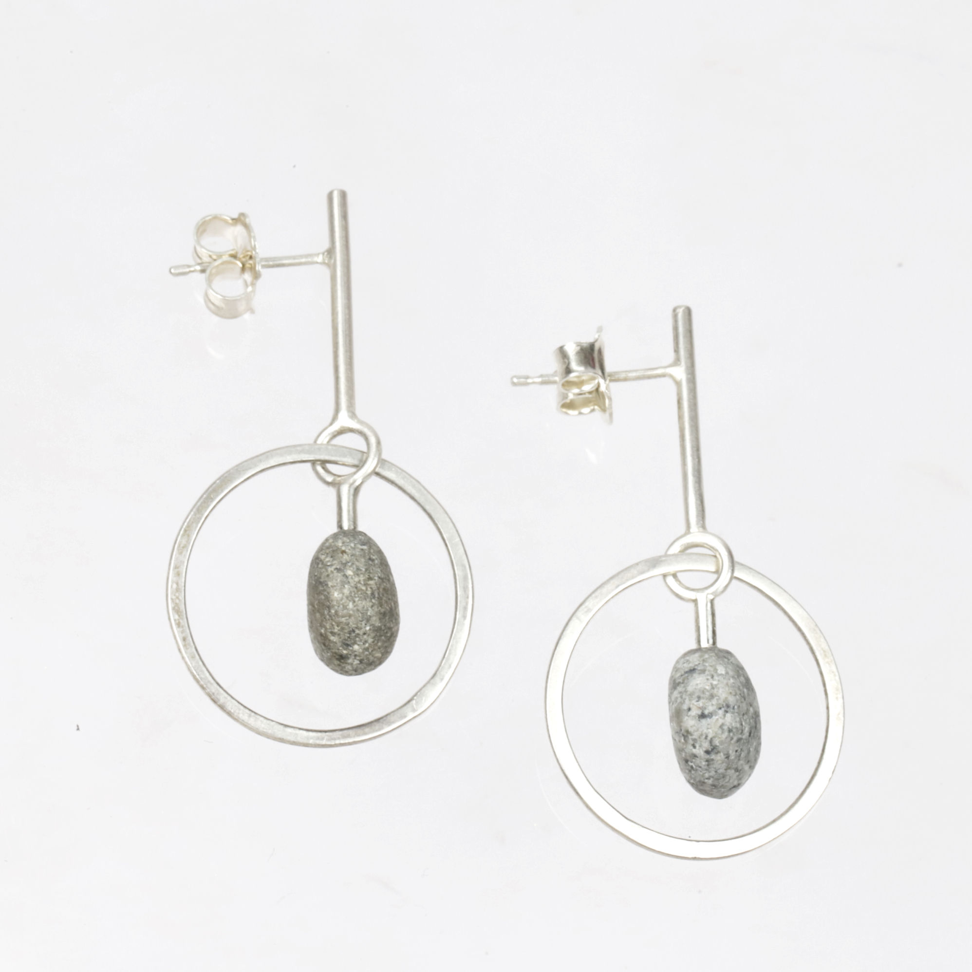 Pebble Drop Silver Earrings by Maike Bartenders