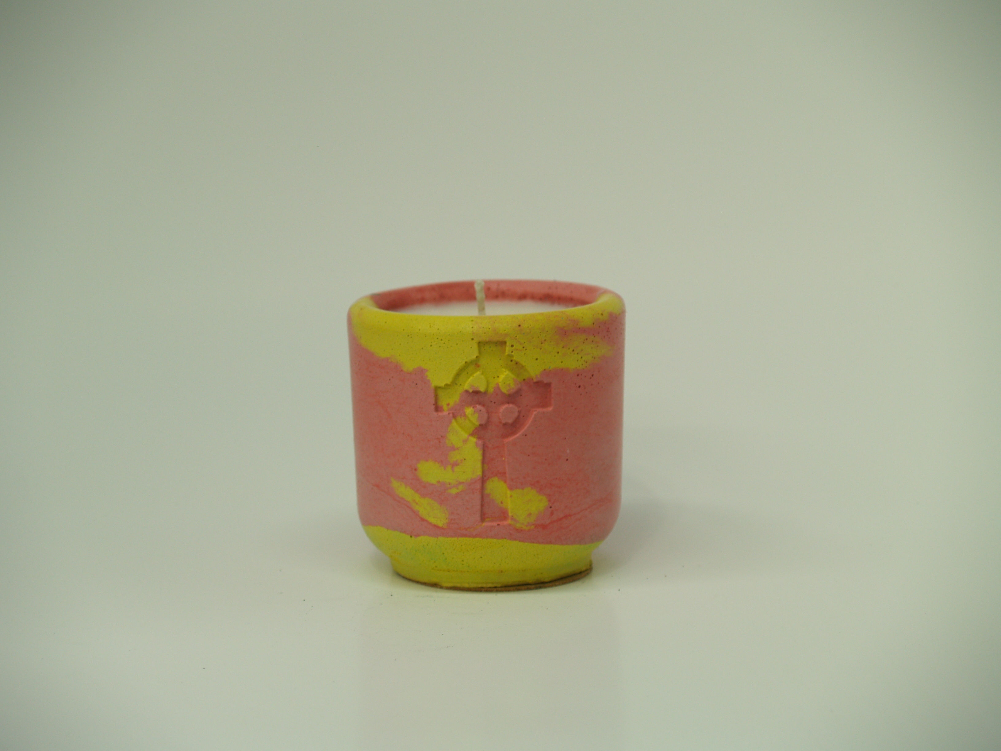 Handmade Round Candle - Celtic cross and Seaside Plumeria scent
