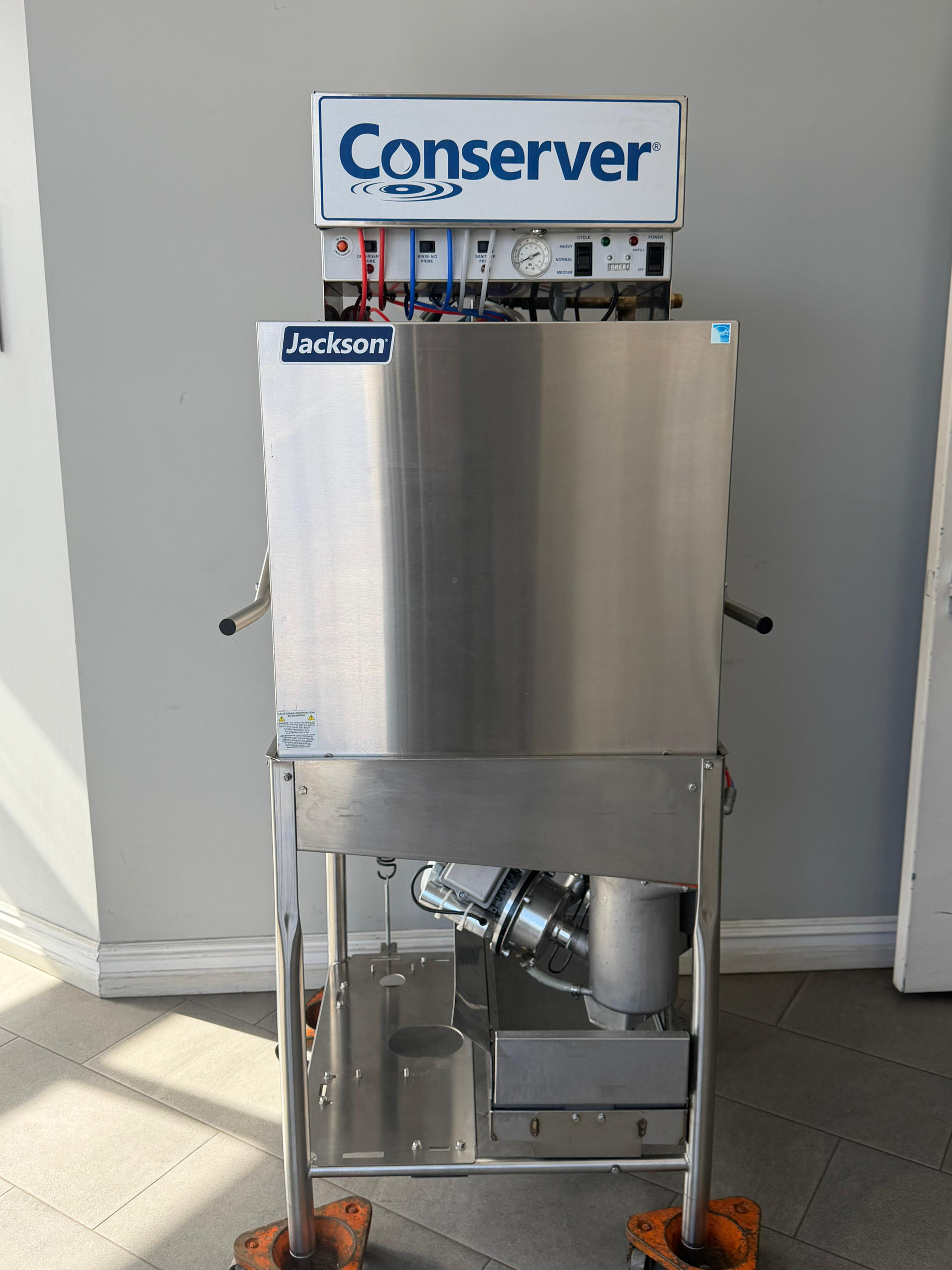 Jackson Conserver XL-E-LTH Low Temp Door Type Dishwasher